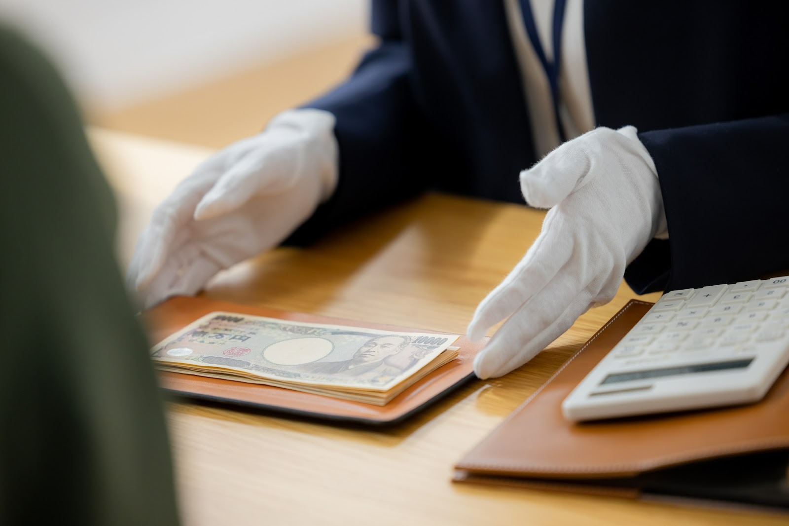 【審査なし・即日現金化】仕組み・注意点やおすすめの方法を紹介